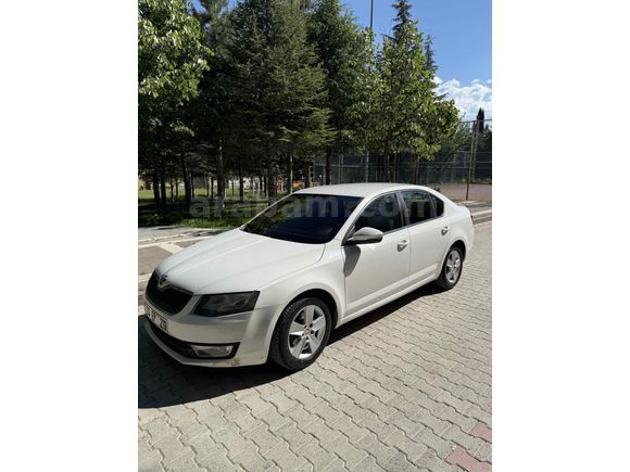 Sahibinden Skoda Octavia 1.6 TDI Optimal 2014 Model 