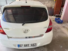 Sahibinden Hyundai i20 1.4 CRDi Team 2011 Model 