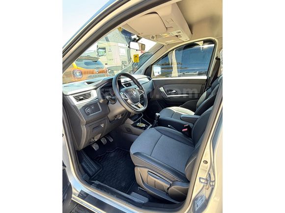 2024 MODEL 7000  KM HATASIZ BOYASI TRAMERSİZ.