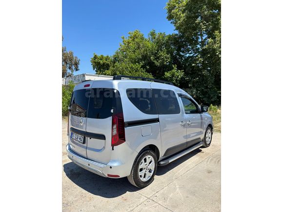 2024 MODEL 7000  KM HATASIZ BOYASI TRAMERSİZ.