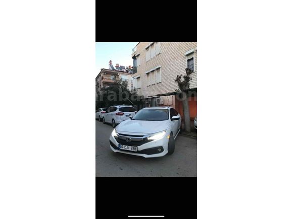 Sahibinden Honda Civic 1.6i VTEC Elegance 2021 Model 