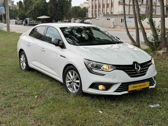 Galeriden Renault Megane 1.5 dCi Touch 2016 Model Antalya