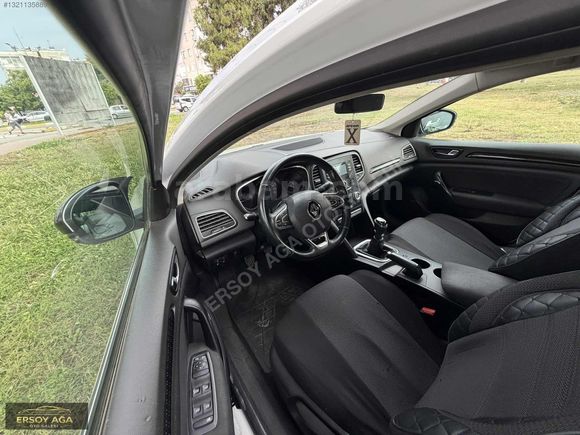 RENAULT MEGAN 1.5 dci 194 bin km'de HATASIZ OPSİYONLu