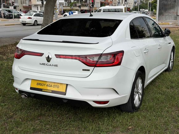 Galeriden Renault Megane 1.5 dCi Touch 2016 Model Antalya