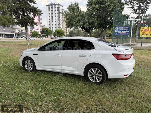 RENAULT MEGAN 1.5 dci 194 bin km'de HATASIZ OPSİYONLu