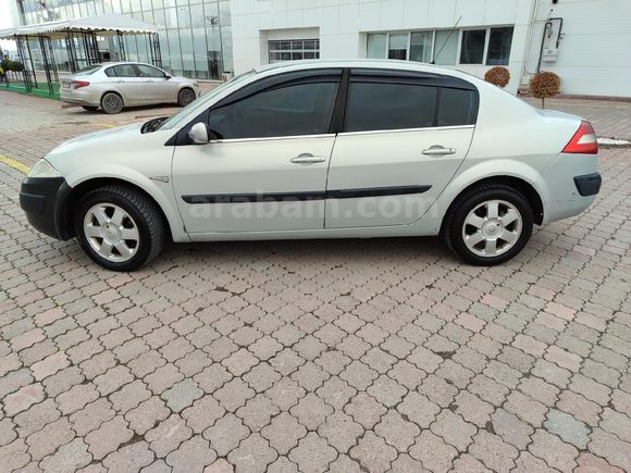 Sahibinden Renault Megane 1.5 dCi Authentique 2004 Model
