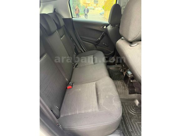 Sahibinden Peugeot 208 1.0 VTi Access 2013 Model 
