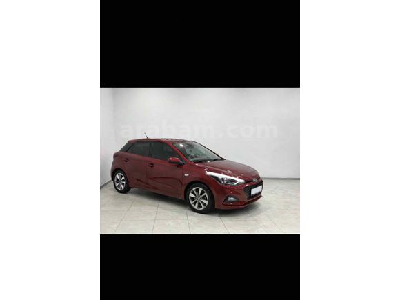 Sahibinden Hyundai i20 1.4 CRDi Style 2018 Model 