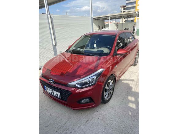 Sahibinden Hyundai i20 1.4 CRDi Style 2018 Model 