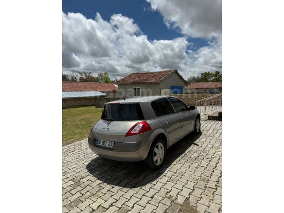 Sahibinden Renault Megane 1.6 Dynamique 2005 Model