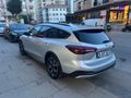 Sahibinden Ford Focus 1.5 TDCi Active X SW 2023 Model  80.000 km Gri