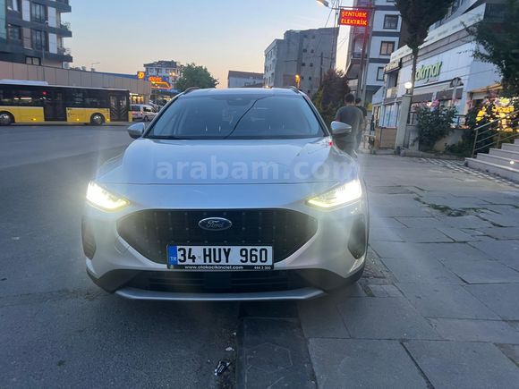 Sahibinden Ford Focus 1.5 TDCi Active X SW 2023 Model  80.000 km Gri