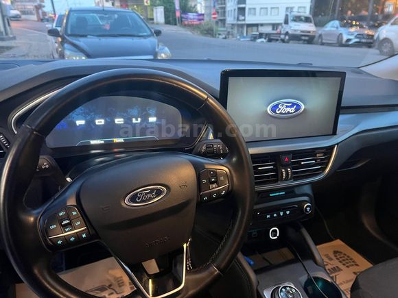 Sahibinden Ford Focus 1.5 TDCi Active X SW 2023 Model  80.000 km Gri