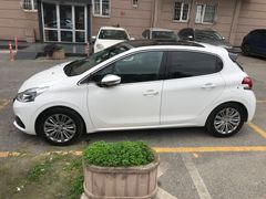 Sahibinden Peugeot 208 1.2 PureTech Allure 2015 Model 