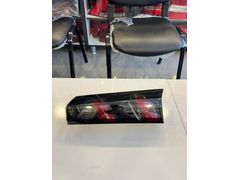 9825957180 PEUGEOT 2008 P24E STOP LAMBASI SAĞ İÇ