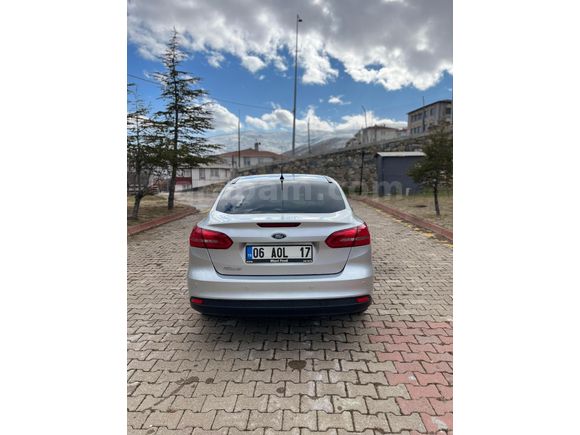 Sahibinden Ford Focus 1.6 TDCi Titanium 2016 Model