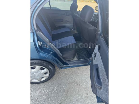 Galeriden Toyota Corolla 1.6 XE 1996 Model Van