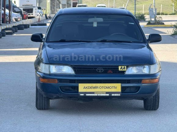 Galeriden Toyota Corolla 1.6 XE 1996 Model Van
