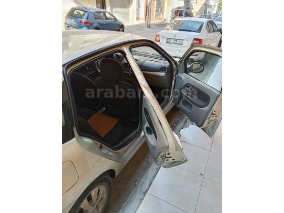 Sahibinden Renault Symbol 1.5 dCi Expression 2010 Model  260.000 km Bej