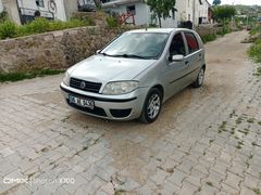 Galeriden Fiat Punto 1.4 Dynamic 2004 Model 192 BİNDE HATASIZ KIVAMINDA