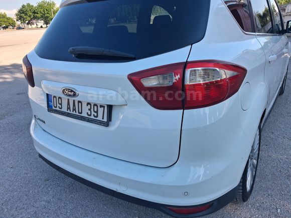 188000 km Ford C-Max 1.6 TDCi Titanium 2013 Model 