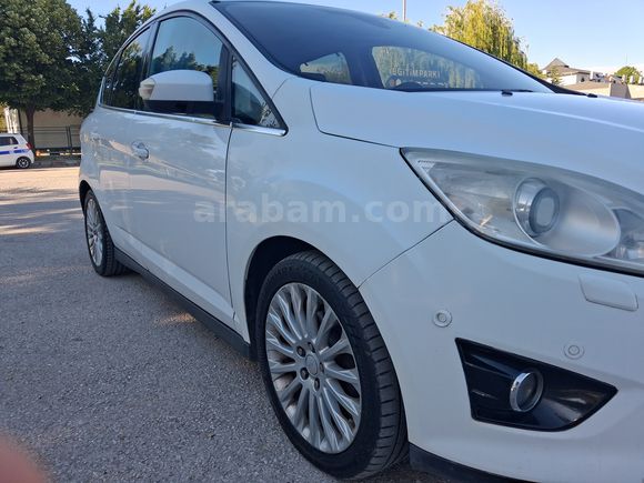188000 km Ford C-Max 1.6 TDCi Titanium 2013 Model 
