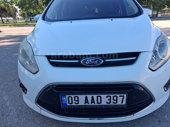 188000 km Ford C-Max 1.6 TDCi Titanium 2013 Model 
