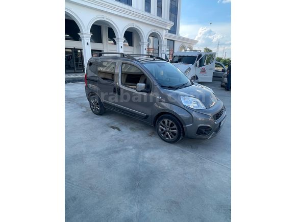 Sahibinden Fiat Fiorino Combi 1.3 Multijet Premio 2023 Model