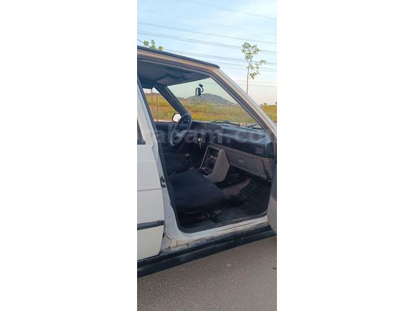 Sahibinden Renault R 9 1.4 Spring 1996 Model