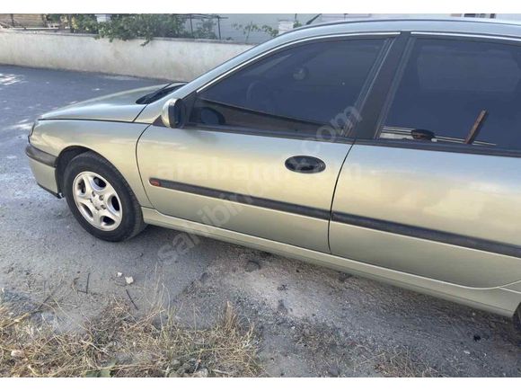 Sahibinden Renault Laguna 2.0 RXT 1999 Model 