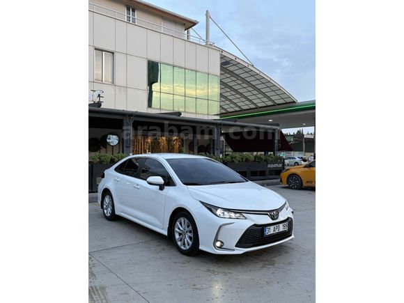 Sahibinden Toyota Corolla 1.5 Dream 2023 Model 