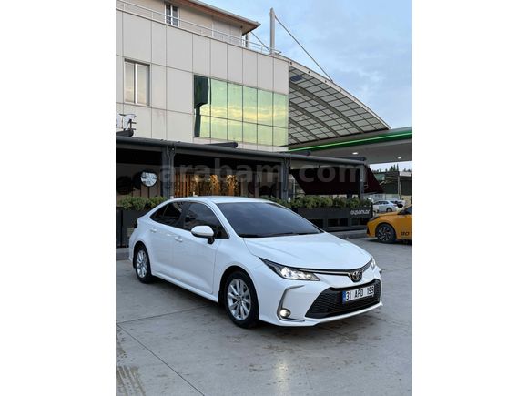 Sahibinden Toyota Corolla 1.5 Dream 2023 Model 