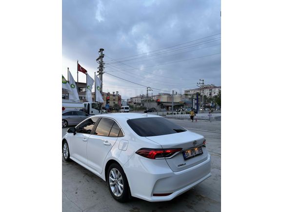 Sahibinden Toyota Corolla 1.5 Dream 2023 Model 