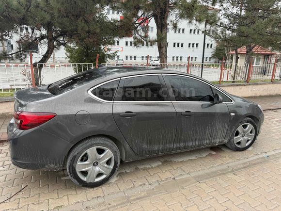 Sahibinden Opel Astra 1.6 Edition 2015 Model 
