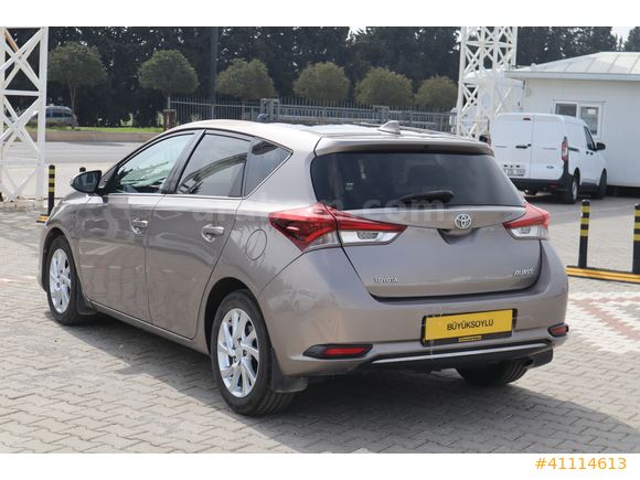 BÜYÜKSOYLU FİLO/2016 TOYOTA AURİS 1.6 ACTİVE SKYPACK CAM TAVAN