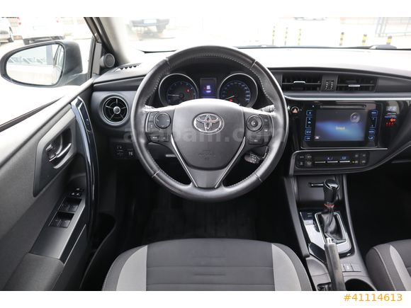 BÜYÜKSOYLU FİLO/2016 TOYOTA AURİS 1.6 ACTİVE SKYPACK CAM TAVAN