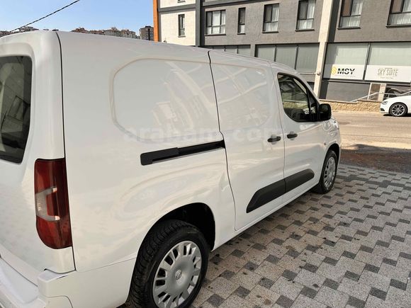Sahibinden Opel Combo 1.5 CDTI Elegance 2021 Model 