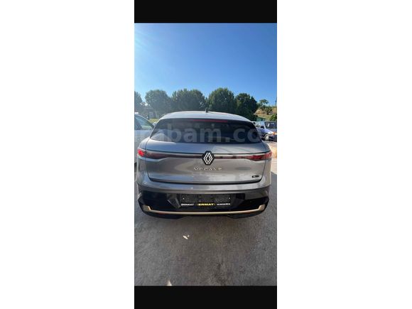 Galeriden Renault Megane E-Tech Iconic 2024 Model Nevşehir