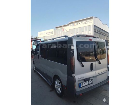 Sahibinden Opel Vivaro 1.9 DTI Combi 2005 Model