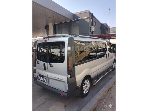 Sahibinden Opel Vivaro 1.9 DTI Combi 2005 Model
