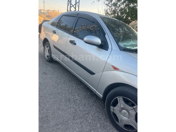 Sahibinden Ford Focus 1.6 Comfort 2004 Model 