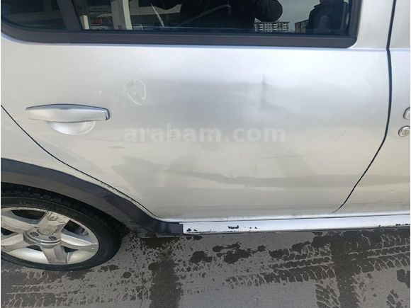Sahibinden Dacia Sandero 1.5 dCi Stepway 2012 Model