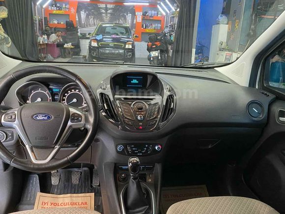 Sahibinden Ford Tourneo Courier 1.6 TDCi Titanium Plus 2016 Model 