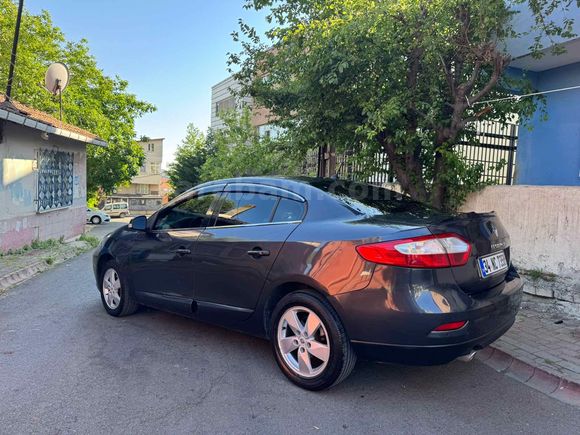 Sahibinden Renault Fluence 1.5 dCi Dynamique 2012 Model 