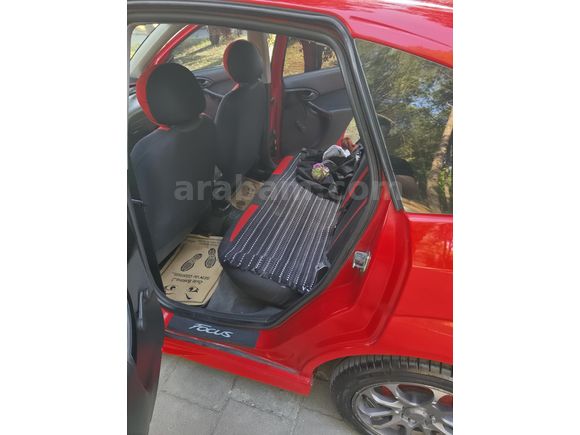 Sahibinden Ford Focus 1.6 ambiante 2000 Model  287.000 km Kırmızı