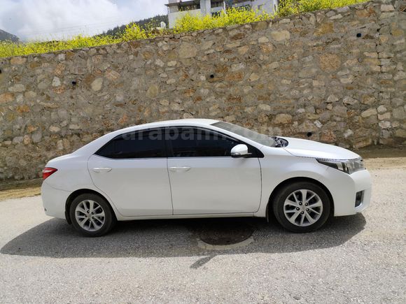 Sahibinden Toyota Corolla 1.6 Advance 2015 Model