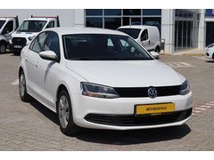 BÜYÜKSOYLU FİLO/2013 JETTA 1.2 TSI TRENDLİNE 83.000 KM HATASIZ