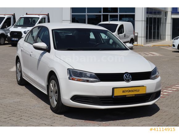 BÜYÜKSOYLU FİLO/2013 JETTA 1.2 TSI TRENDLİNE 83.000 KM HATASIZ