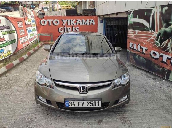 Mükemmel temizlikte tertemiz premium Civic