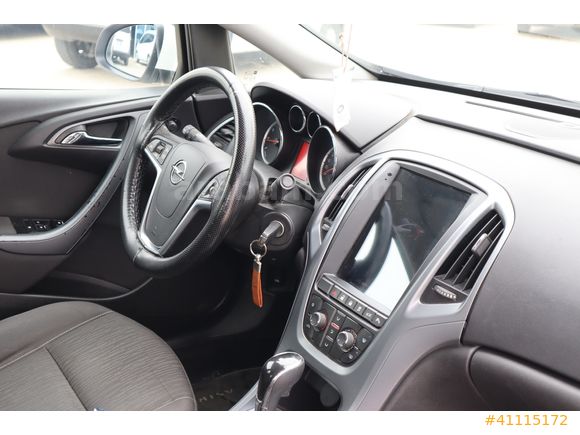 BÜYÜKSOYLU FİLO/2012 OPEL ASTRA 1.6 EDİTİON ACTİVE SELECT 115 HP